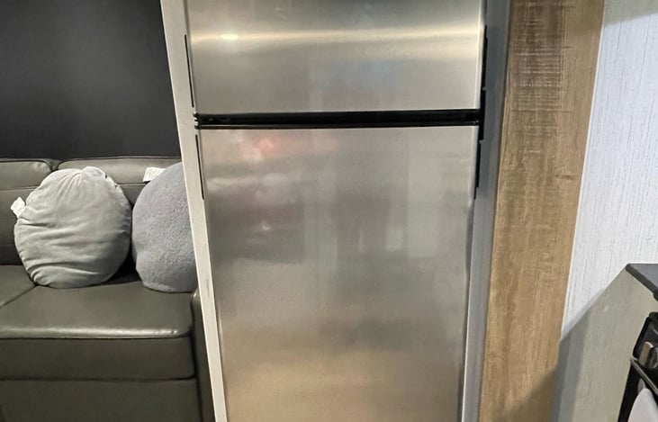 full size refrigerator