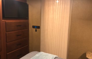 2017 Thor Motor Coach Chateau 31L