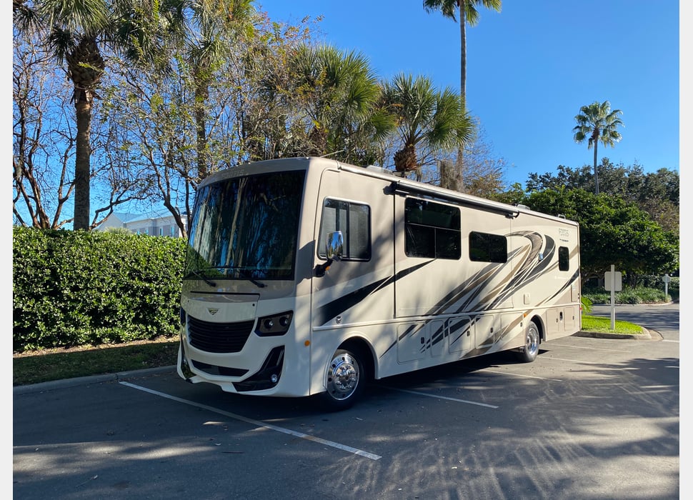 Class A Motor Home rentals in Minerva
