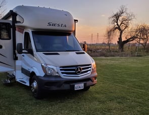 Thor Motor Coach Siesta Sprinter 24ST