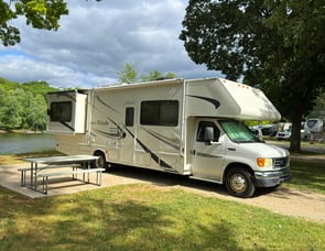 Four Winds RV Chateau 31P