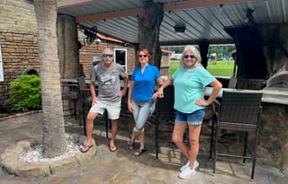 Very nice 2017 Palomino SolAire, sleeps 4 adults +