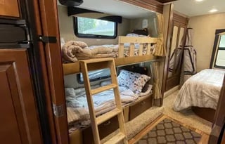 2015 Jayco Greyhawk 31FS ** BUNKHOUSE**
