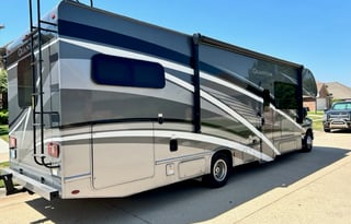 2023 Thor Motor Coach Quantum LF31