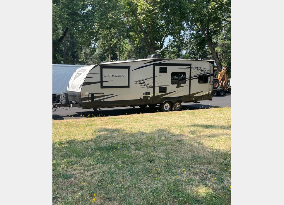 Toy Hauler rentals in Vancouver