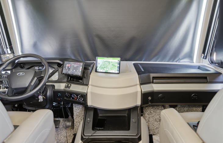 Shown with optional add-on Garmin RV-1095 GPS unit