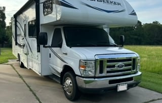 2018 Forest River RV Sunseeker LE 3250DSLE Ford