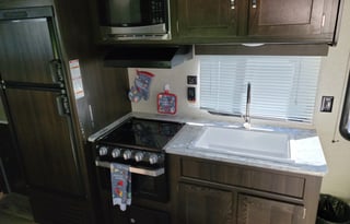 2018 Keystone RV Summerland 2600TB