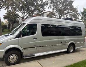 Winnebago Era 70B