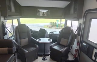 NEW 2024 Luxury bunkhouse motorcoach! Sleeps 10!