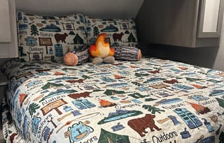 2022 Dutchmen RV Coleman Lantern LT Series 2755BH