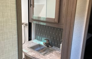 2021 CrossRoads RV Cameo CE3961MB