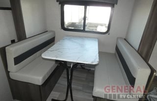 S'mors Roomy Family Friendly Lightweight Bunkhouse