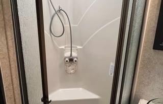 USER GUIDE AND SET UP VIDEOS