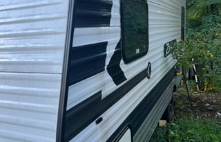 The Tank-Sink Trekker