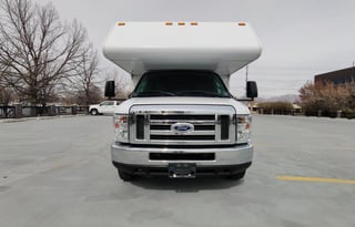 Clean and Cozy 2017 Thor Majestic