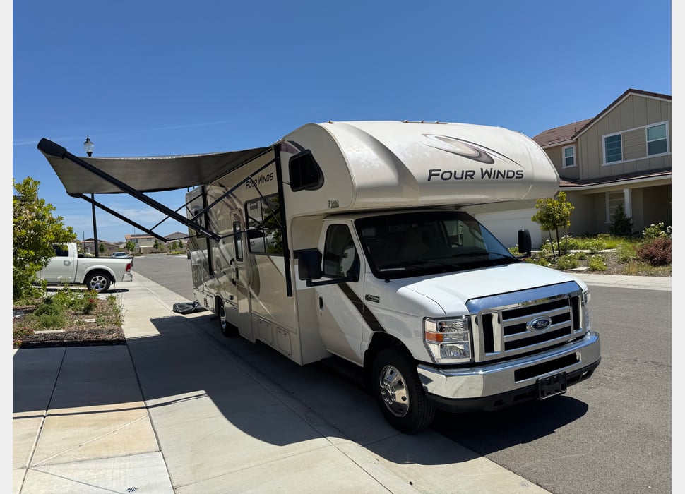 Class C Motor Home rentals in Concord