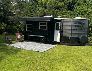 Ice Castle Fish Houses Ice Castle Fish Houses RV Edition