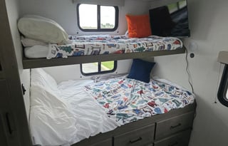 Woodluvto rent our Camper to you