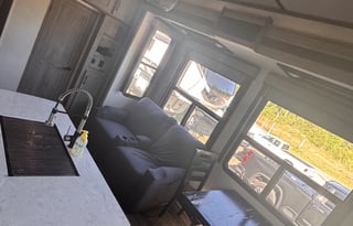 Luxury Raptor 428 • Dual Decks • Sleeps 7•