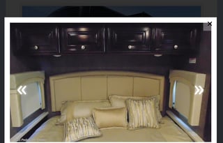 2017 Thor Motor Coach Miramar 34.4