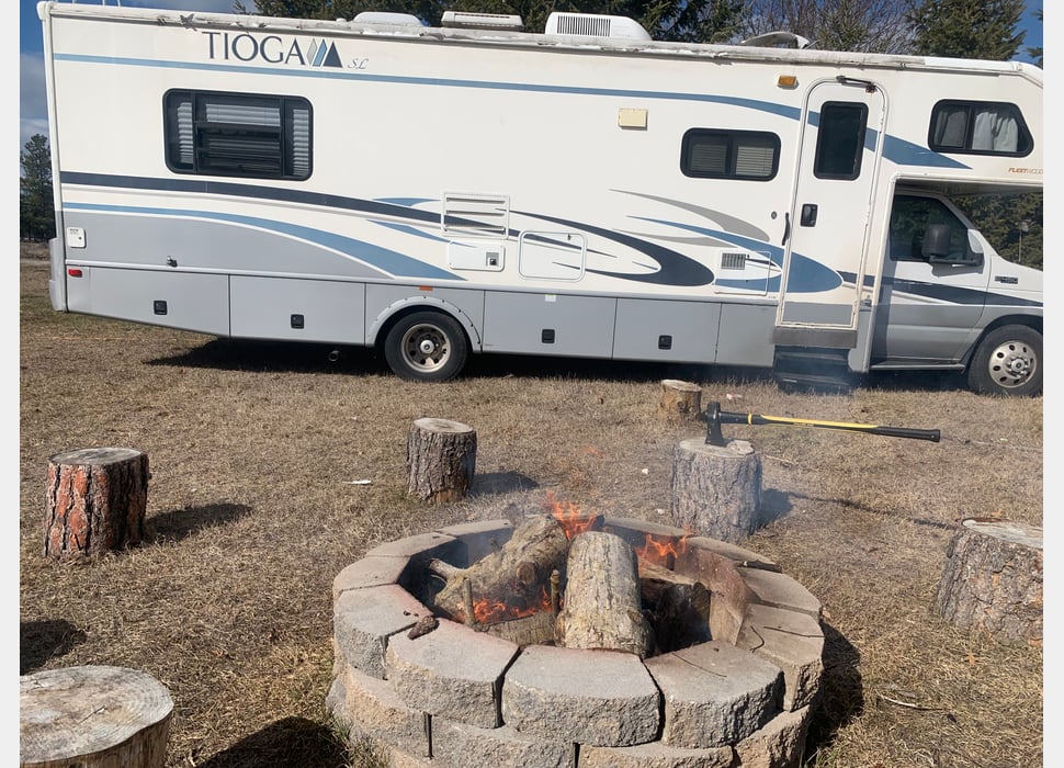 Class C Motor Home rentals in Kelowna