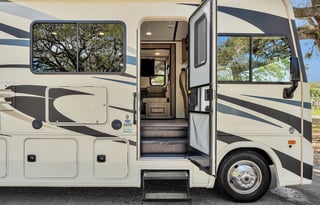 GLAMPING ALERT! Beautiful 2021 Forest River RV