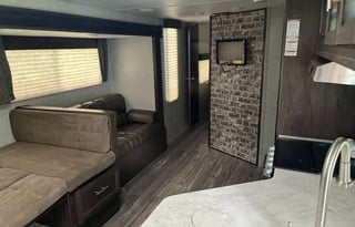 The perfect 1/2 ton towable family camper!!