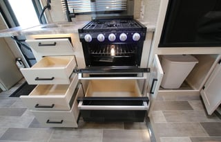 2022 Thor Motor Coach Chateau 22E-4504