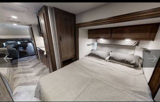 2021 Forest River Sunseeker LS 2550 26K **Extras**