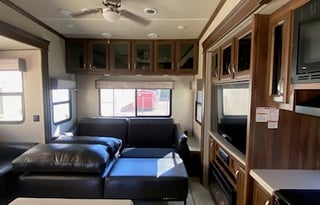 2021 Palomino Columbus