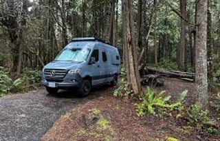 Great family escape 4 seatbelts 4 beds