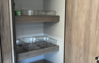 2021 Zinger Lite ZR270BH Travel Trailer RV Rental