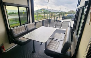 World's Famous Beach RV Torq 345