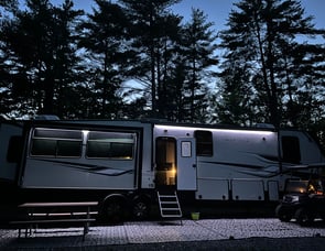Keystone RV Montana High Country 385BR