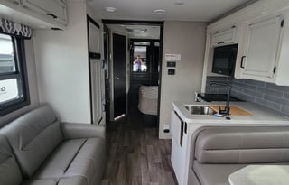 2021 Jayco Greyhawk 27U