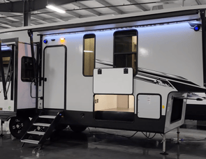 Forest River RV Sierra 3370RLS
