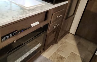 2022 Coleman Lantern 17B by Dutchmen