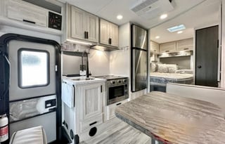 Easy to drive...Great Layout for 6...has solar