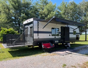Forest River RV Cherokee Wolf Pack Gold 24GOLD14