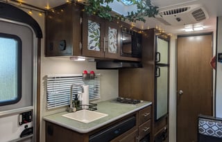 The Cozy Cottage, Safe & Easy Towable Trailer