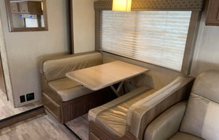 Lucky II the Gulf Stream Conquest 6320 Class C RV