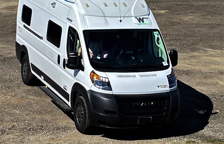 220w solar panel and weBoost on the roof