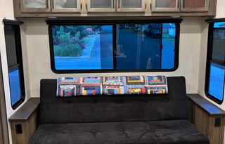 Stocked 5th Wheel | King Bed & Generator Included