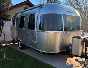 Airstream RV Bambi 22FB