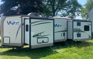 2015 Flagstaff by Forest River V-Lite 30WRLIKS