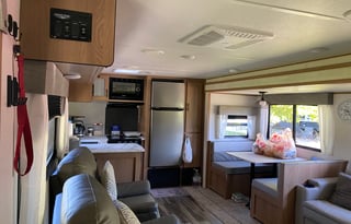 2022 Prime Time RV Avenger 27RKS