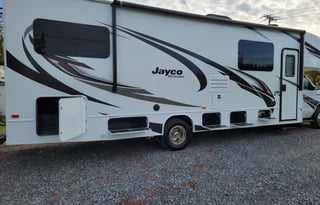 The Red Hawk Bunk House