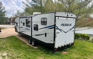 Family friendly,  Pet Friendly, 2022 Toy Hauler