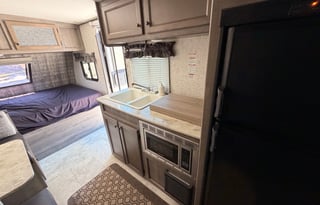 2019 Coachmen Apex Nano | Sleeps 4 | Easy to Tow